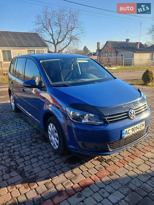 Минивэн Volkswagen Touran 2011 в Луцке