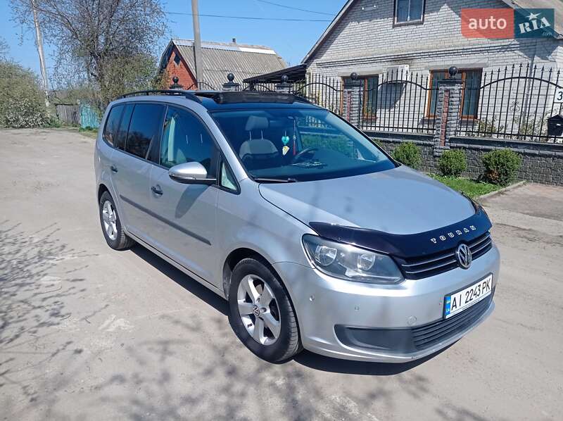 Volkswagen Touran 2013
