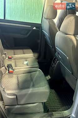 Минивэн Volkswagen Touran 2007 в 