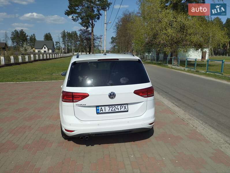 Микровэн Volkswagen Touran 2019 в Бородянке
