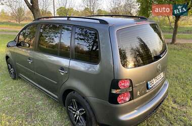 Мінівен Volkswagen Touran 2004 в 