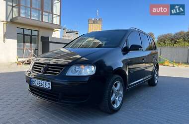 Мінівен Volkswagen Touran 2005 в 