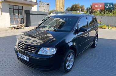 Мінівен Volkswagen Touran 2005 в 