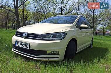 Микровэн Volkswagen Touran 2017 в 