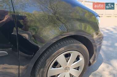 Минивэн Volkswagen Touran 2011 в 