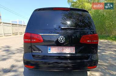 Минивэн Volkswagen Touran 2011 в 