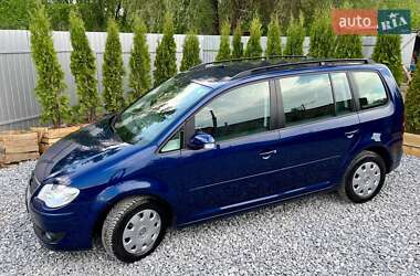 Минивэн Volkswagen Touran 2007 в 