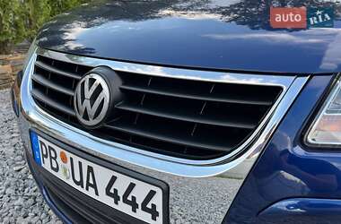 Минивэн Volkswagen Touran 2007 в 