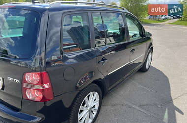 Мінівен Volkswagen Touran 2007 в 