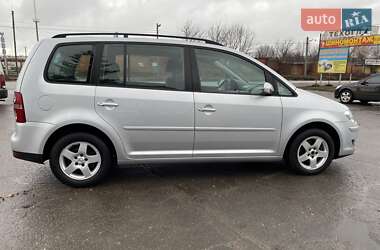 Мінівен Volkswagen Touran 2008 в 