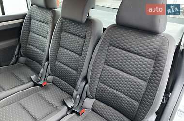 Мінівен Volkswagen Touran 2008 в 