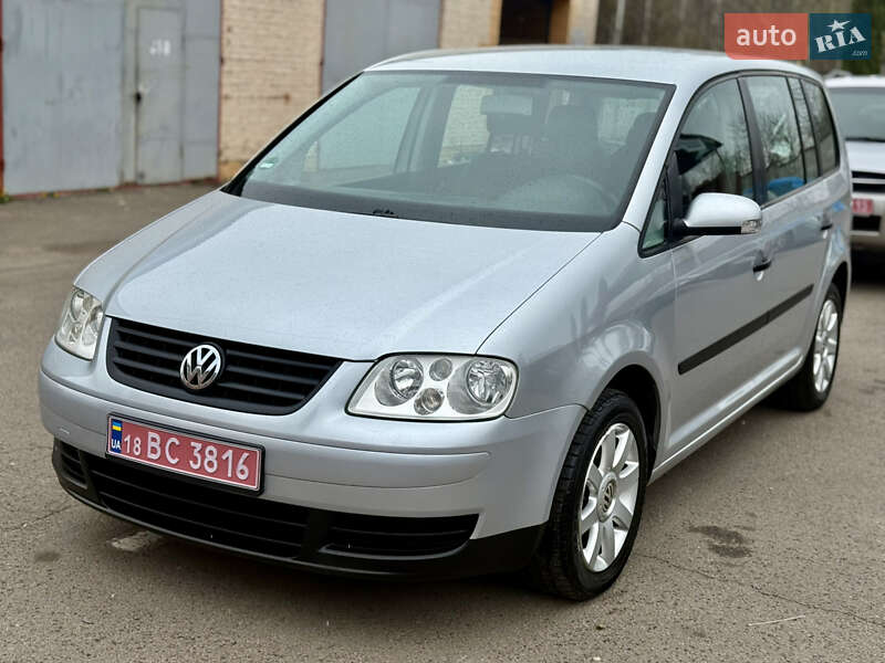Volkswagen Touran 2004