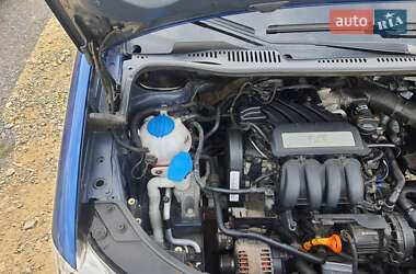 Минивэн Volkswagen Touran 2008 в 