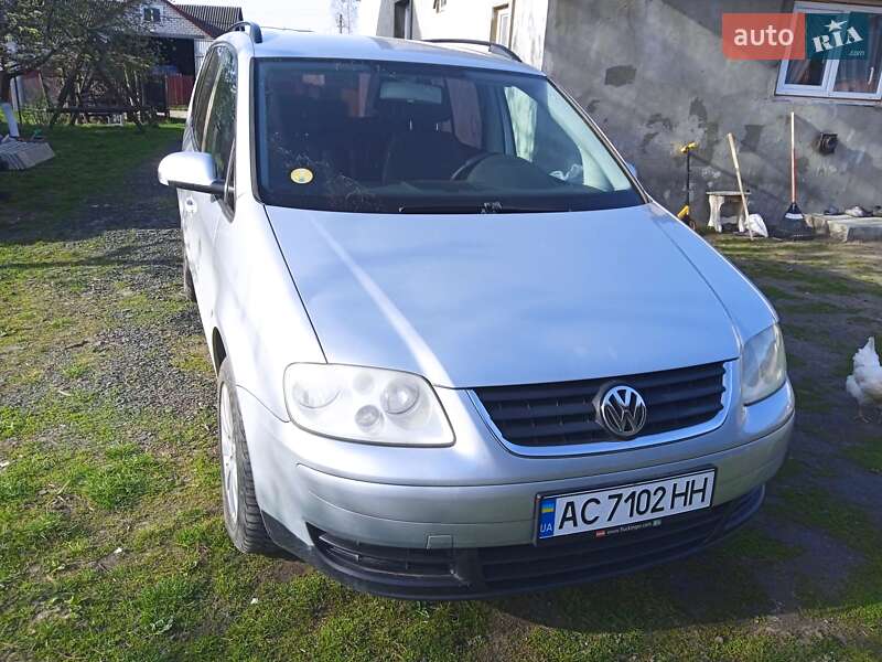 Мінівен Volkswagen Touran 2003 в 