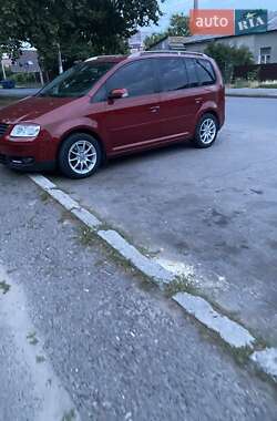 Мінівен Volkswagen Touran 2006 в Івано-Франківську