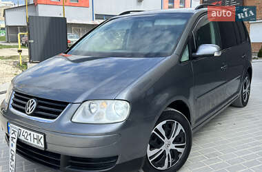 Мінівен Volkswagen Touran 2004 в Тернополі