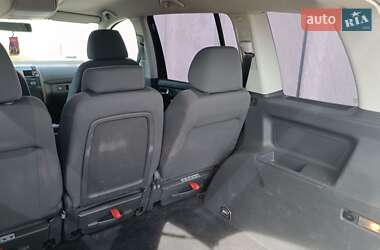 Минивэн Volkswagen Touran 2009 в 