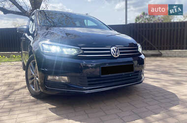 Мікровен Volkswagen Touran 2017 в Києві