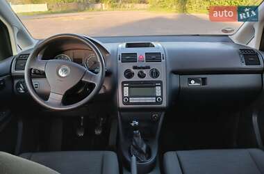 Минивэн Volkswagen Touran 2008 в 