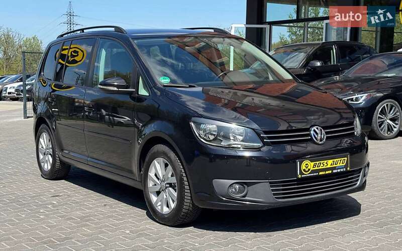 Мінівен Volkswagen Touran 2013 в 