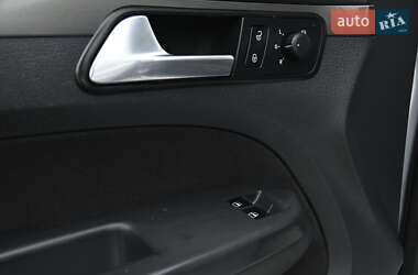 Мінівен Volkswagen Touran 2008 в 