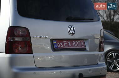 Мінівен Volkswagen Touran 2008 в 