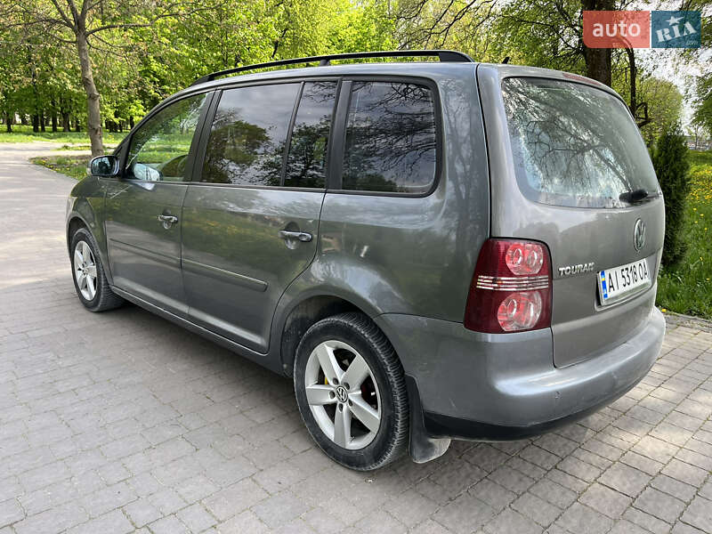 Мінівен Volkswagen Touran 2006 в Львові