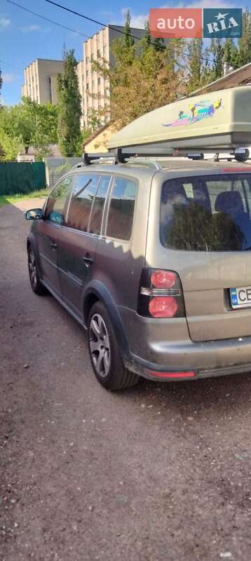 Мінівен Volkswagen Touran 2008 в Чернігові