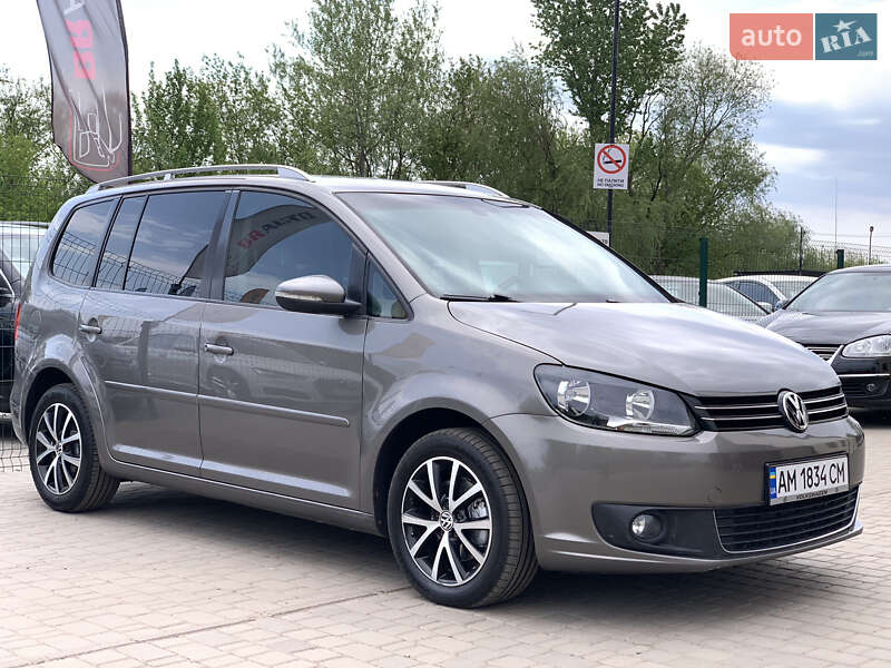 Мінівен Volkswagen Touran 2011 в Бердичеві