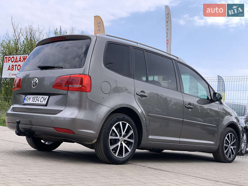 Мінівен Volkswagen Touran 2011 в Бердичеві