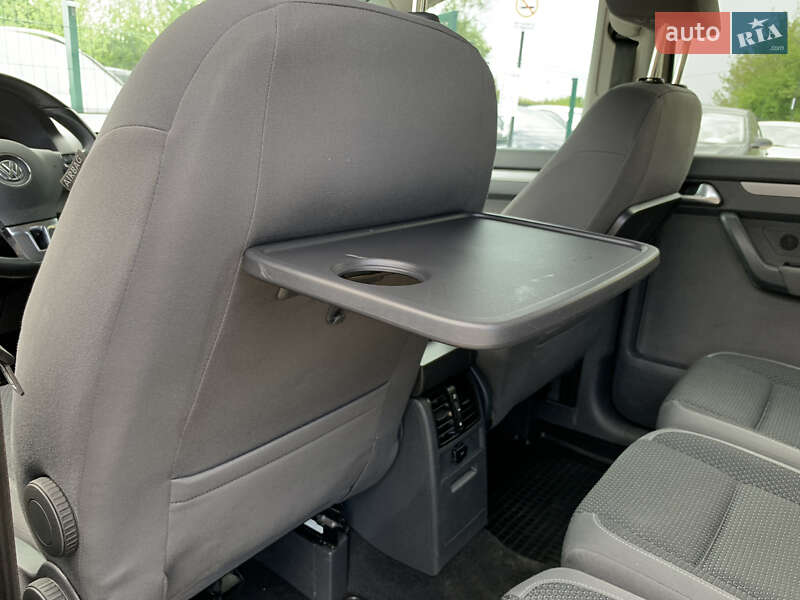 Мінівен Volkswagen Touran 2011 в Бердичеві