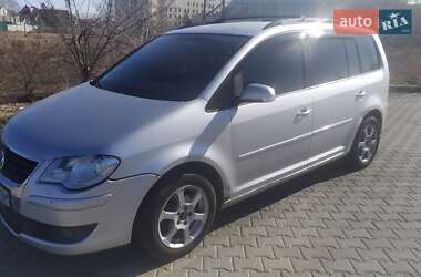 Мінівен Volkswagen Touran 2007 в Києві