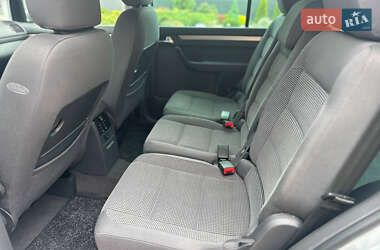 Минивэн Volkswagen Touran 2004 в 