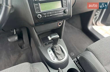 Минивэн Volkswagen Touran 2004 в 