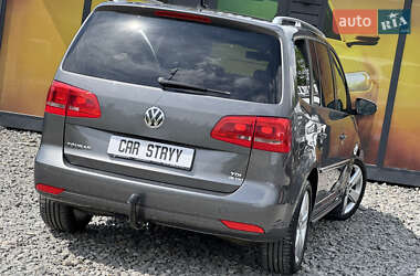Мінівен Volkswagen Touran 2010 в 