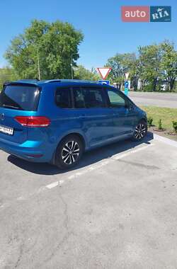 Мікровен Volkswagen Touran 2019 в 