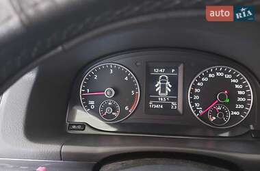 Минивэн Volkswagen Touran 2013 в 