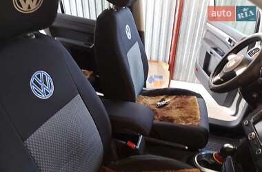 Минивэн Volkswagen Touran 2013 в 