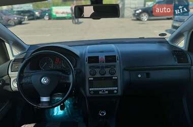 Мінівен Volkswagen Touran 2008 в 