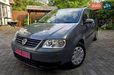 Мінівен Volkswagen Touran 2004 в 