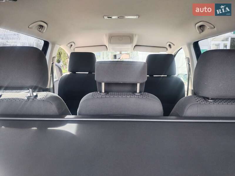 Минивэн Volkswagen Touran 2005 в Бердичеве