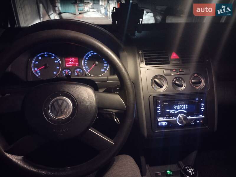 Минивэн Volkswagen Touran 2005 в Бердичеве