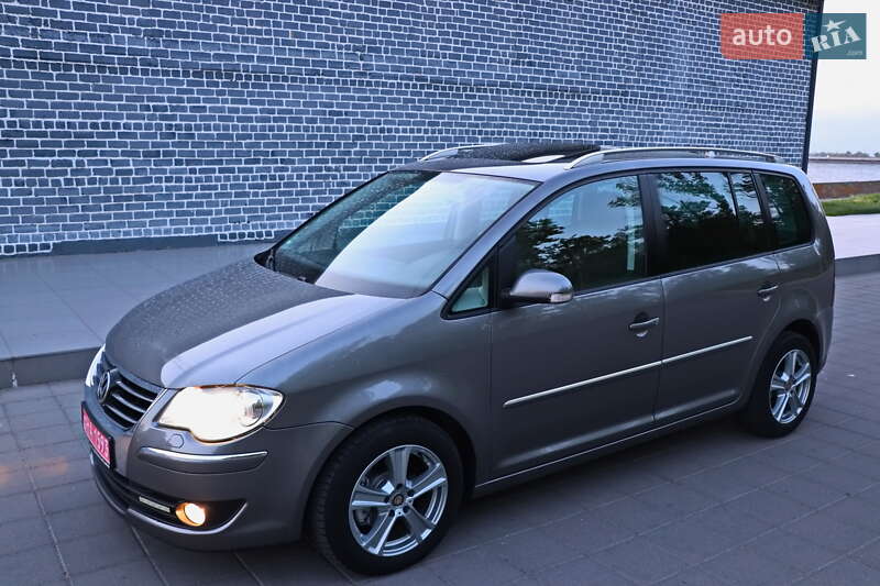 Volkswagen Touran 2008
