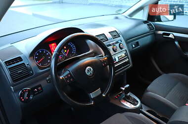 Минивэн Volkswagen Touran 2008 в 