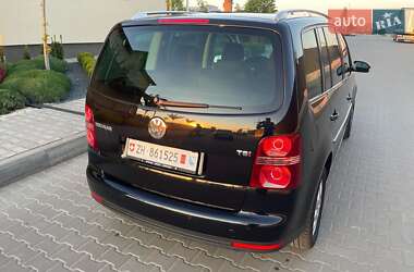 Минивэн Volkswagen Touran 2007 в 