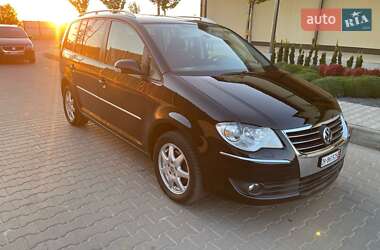 Минивэн Volkswagen Touran 2007 в 