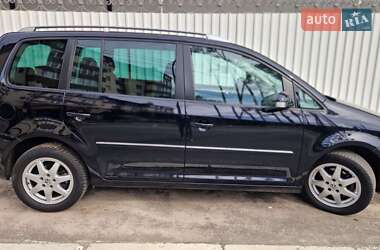 Минивэн Volkswagen Touran 2007 в 