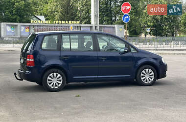 Мінівен Volkswagen Touran 2003 в 
