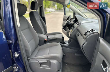 Мінівен Volkswagen Touran 2003 в 