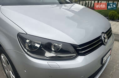 Мінівен Volkswagen Touran 2011 в 